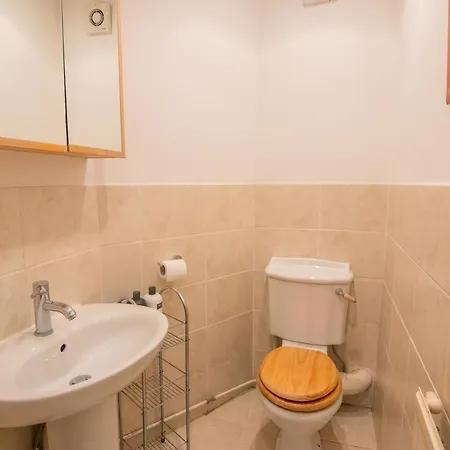1 Bed Flat 7 Min Walk From Temple Meads شقة *